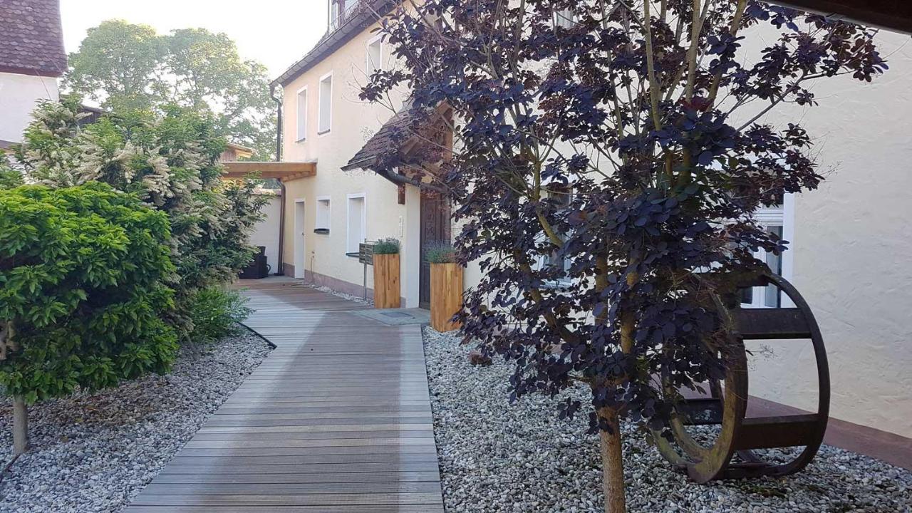 Apartment Pegnitzmuehle Mit Pegnitzinsel Vorra Exterior photo